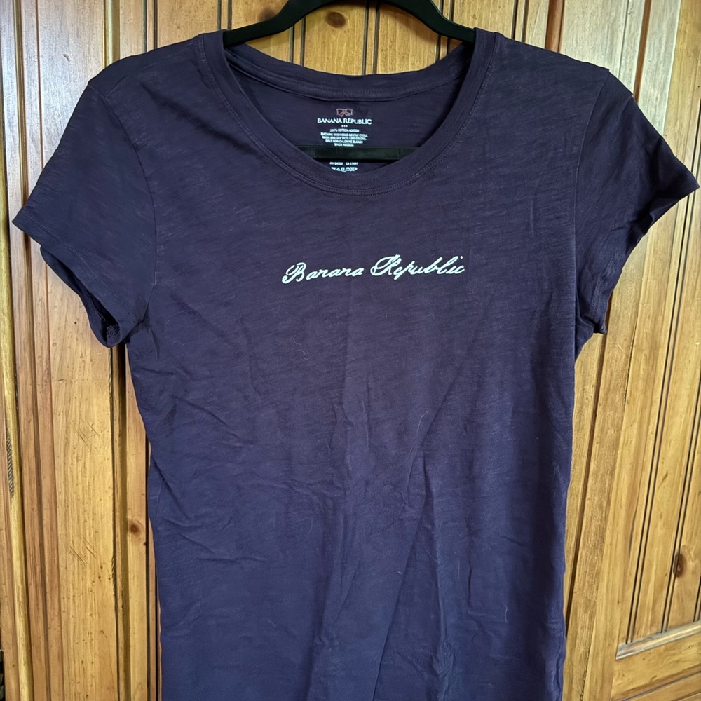 Banana Republic Women's Dark Purple Tee